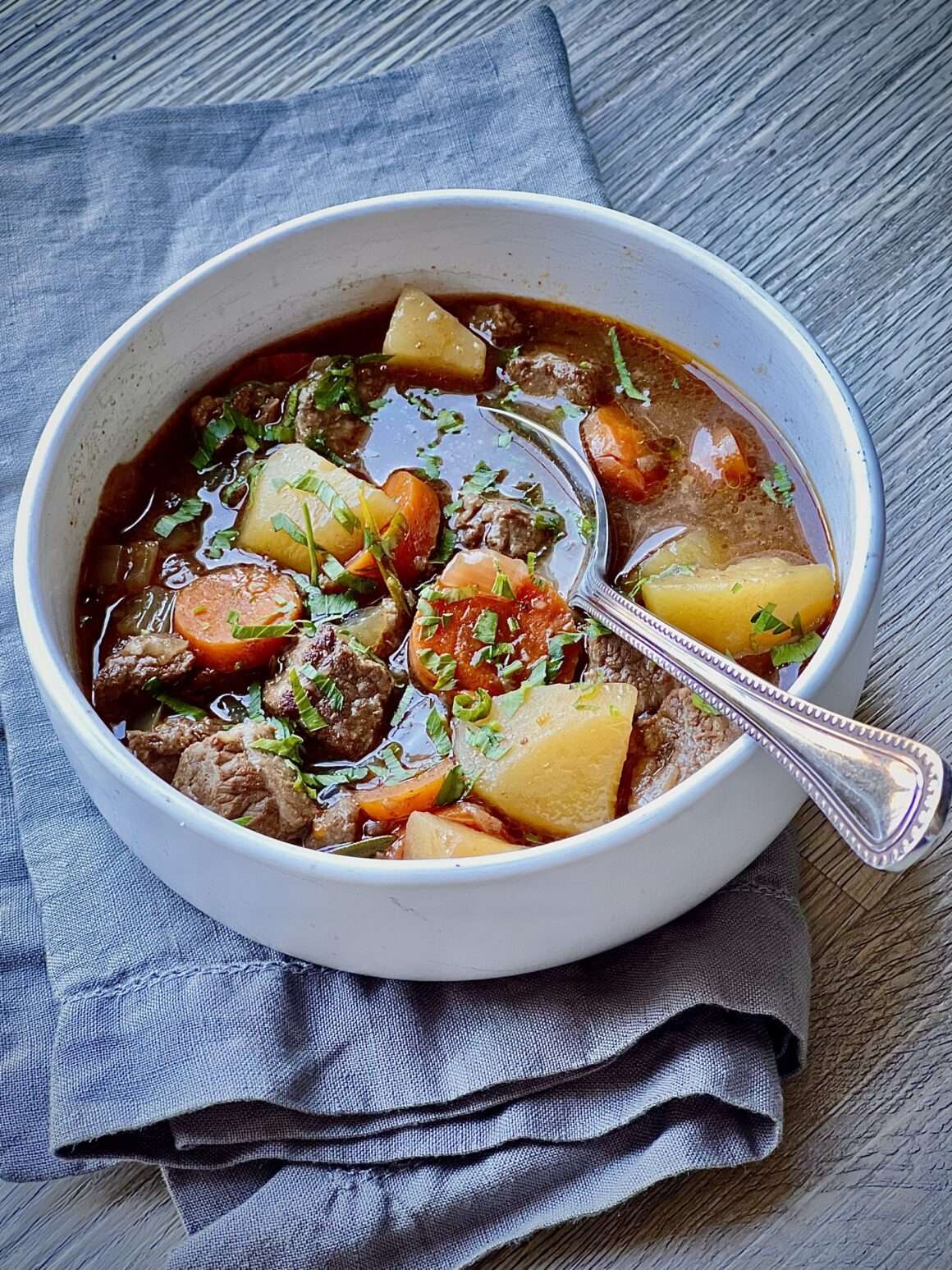 Slow Cooker Beef Stew 2 slow cooker beef stew Julie Miguel